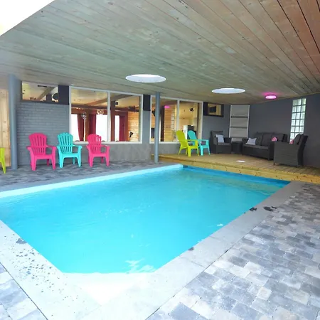 A House With Pool, Sauna, Bubble Bath, Billiards , Cleaning Included Holiday home Trooz